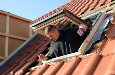 Pose de fenêtres de toit Velux à Maillat